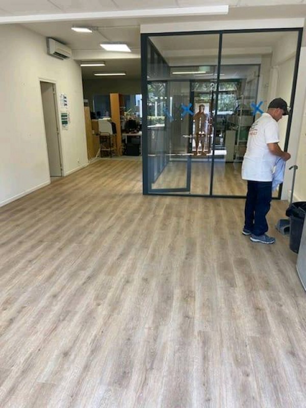 Création d' open space et aménagement de bureau à Gémenos