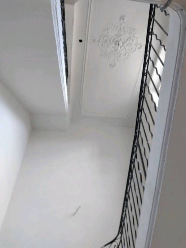 Rénovation intérieur d'une cage d'escalier d'un bâtiment historique sur Nîmes