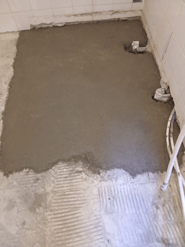 Construction d'une terrasse et isolation par l'extérieur d'une maison à Marseille