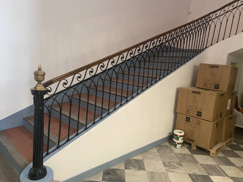 Travaux de rénovation d'un immeuble à Simiane